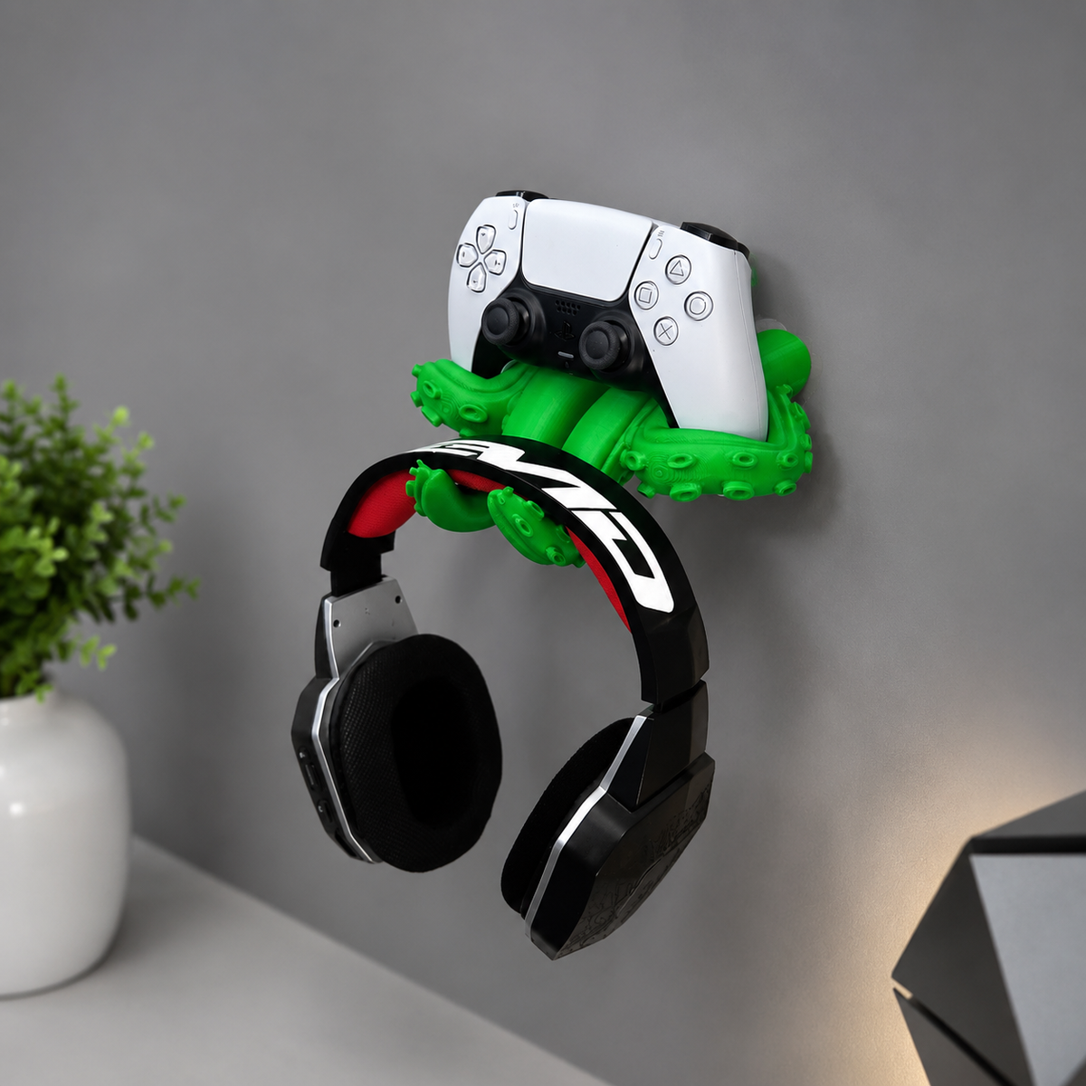 Kraken Tentacle Wall Mount for PS5 Controller & Gaming Headset